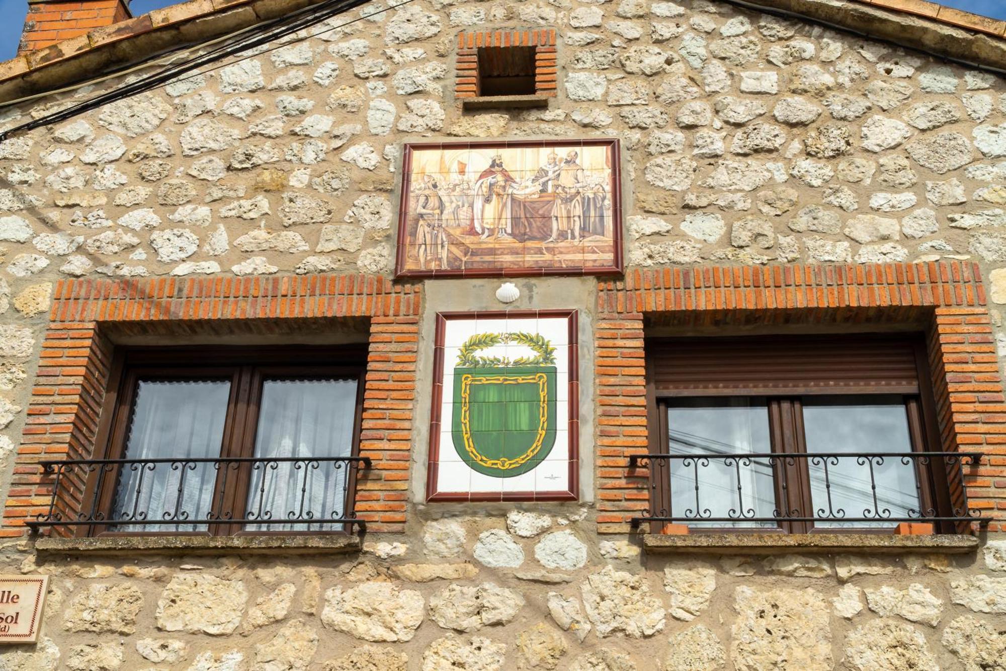 Dona Elvira Y Dona Sol Vila Vivar del Cid Exterior foto